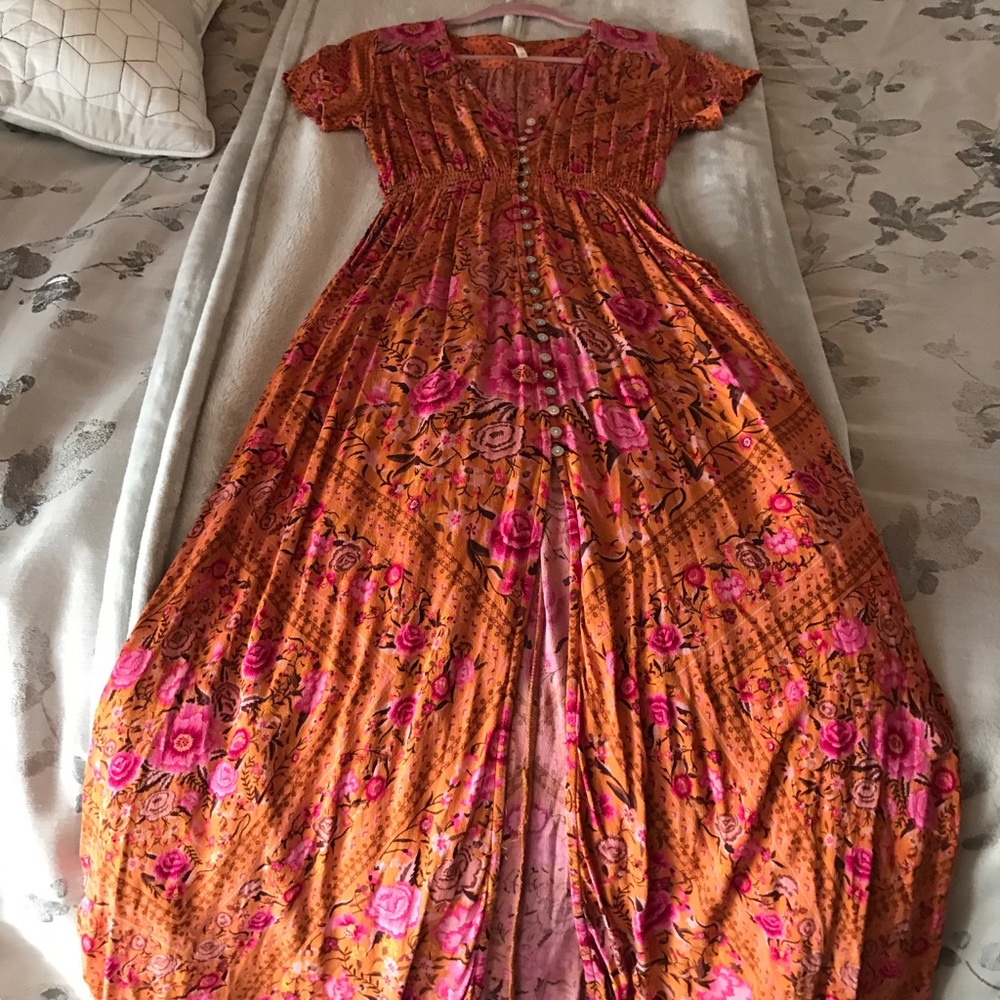 Spell and Gypsy Babushka maxi dress - Picture 2 of 6